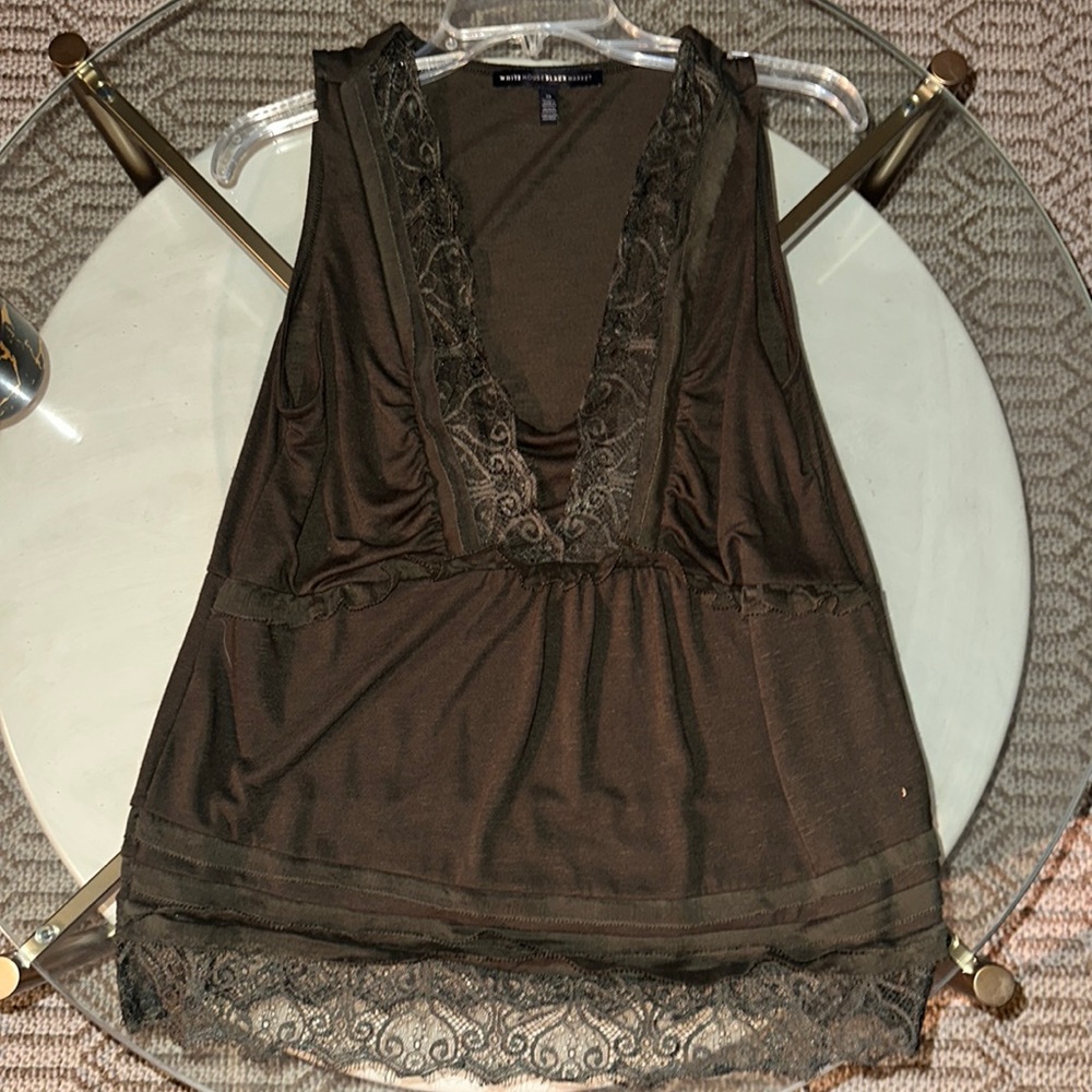 Women’s Sleevless top